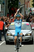 Fabian Wegmann gewinnt im Alleingang
GP Schwarzwald 2005
[� by J�rgen Burkhardt, B�renhofstra�e 25, 70771 Leinfelden-Echterdingen. Telefon 0711/791424, Fax 0711/791437.Postbank Stuttgart(BLZ 600 100 70) Konto 234130-708) www.radsportfoto.de. Bitte zwei Belegexemplare zusenden. Nutzung ist honorarpflichtig gemaess MFM zzgl. 16% MWSt. Drittrechte sind nicht geklaert. NO MODEL RELEASE. Jede Weitergabe dieses Materials an Dritte ohne ausdrueckliche Genehmigung ist untersagt.]

