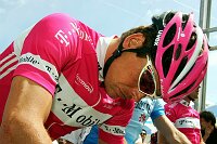 Jan Ullrich, TMO, Team T-Mobile
GP des Kantons Aargau, UCI Europe Tour  2005
[� by J�rgen Burkhardt, B�renhofstra�e 25, 70771 Leinfelden-Echterdingen. Telefon 0711/791424, Fax 0711/791437.Postbank Stuttgart(BLZ 600 100 70) Konto 234130-708) www.radsportfoto.de. Bitte zwei Belegexemplare zusenden. Nutzung ist honorarpflichtig gemaess MFM zzgl. 16% MWSt. Drittrechte sind nicht geklaert. NO MODEL RELEASE. Jede Weitergabe dieses Materials an Dritte ohne ausdrueckliche Genehmigung ist untersagt.]

